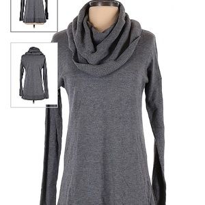 Caslon gray size M pull over sweater dress or shirt NWOT